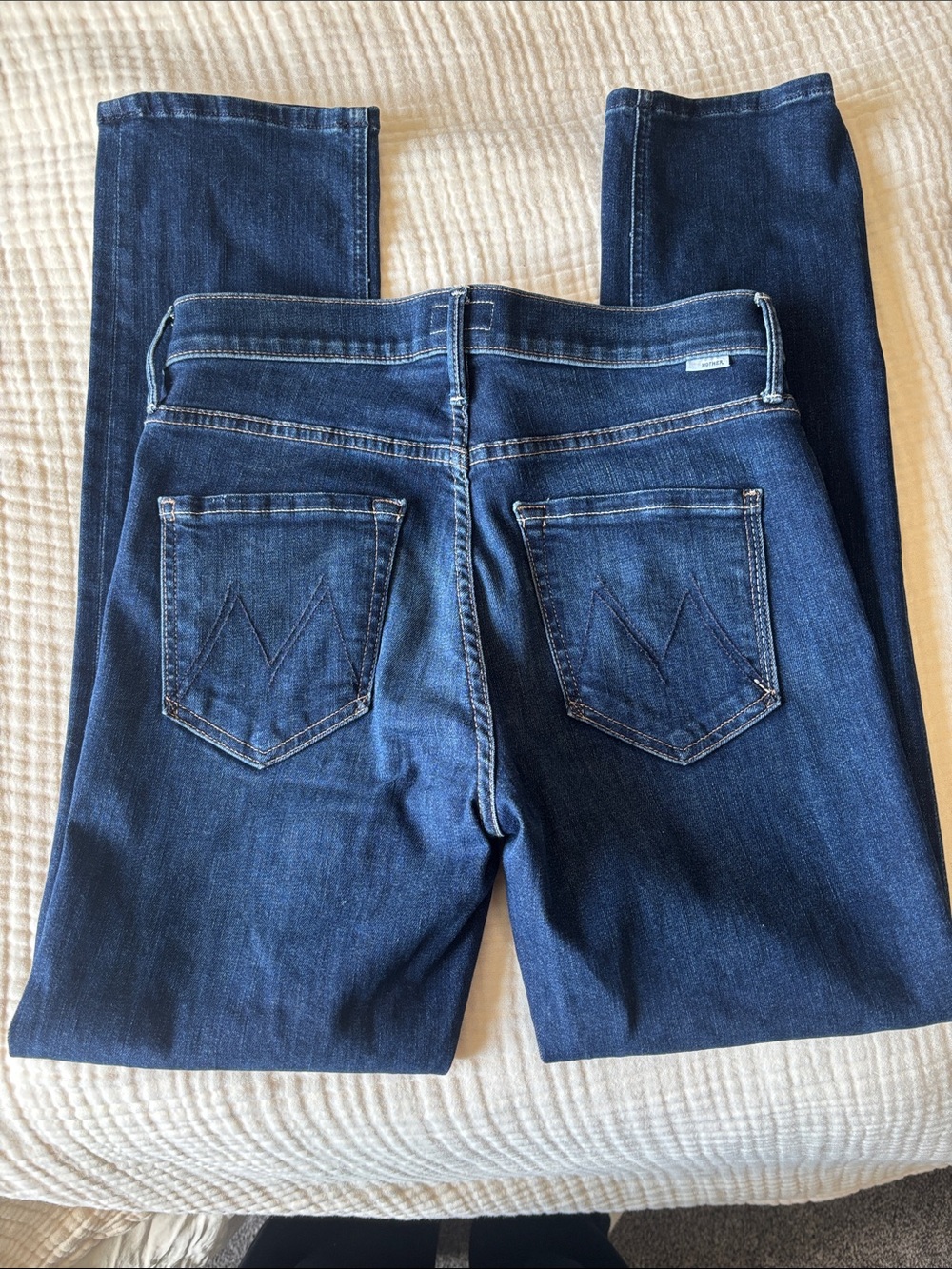 MOTHER the mid rise dazzler ankle jeans